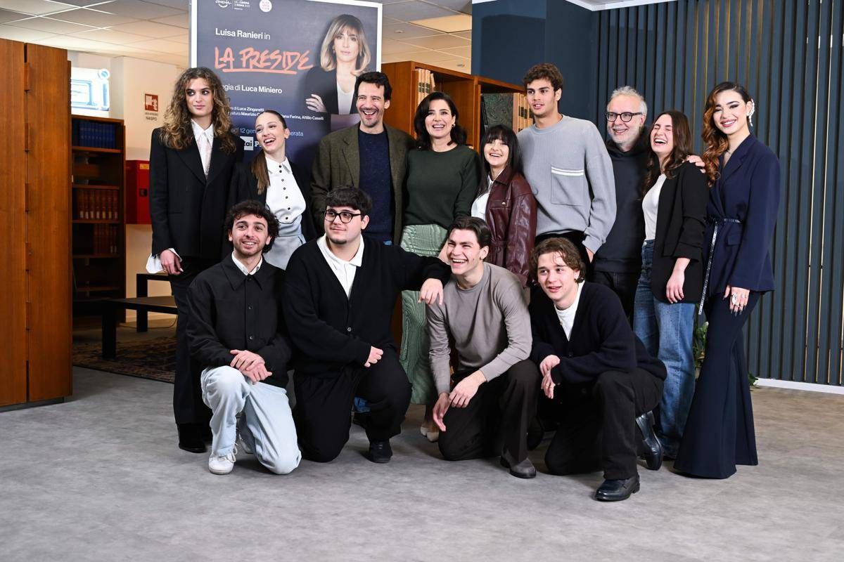 Ascolti tv, 'La Preside' su Rai1 vince con 24,7% - 