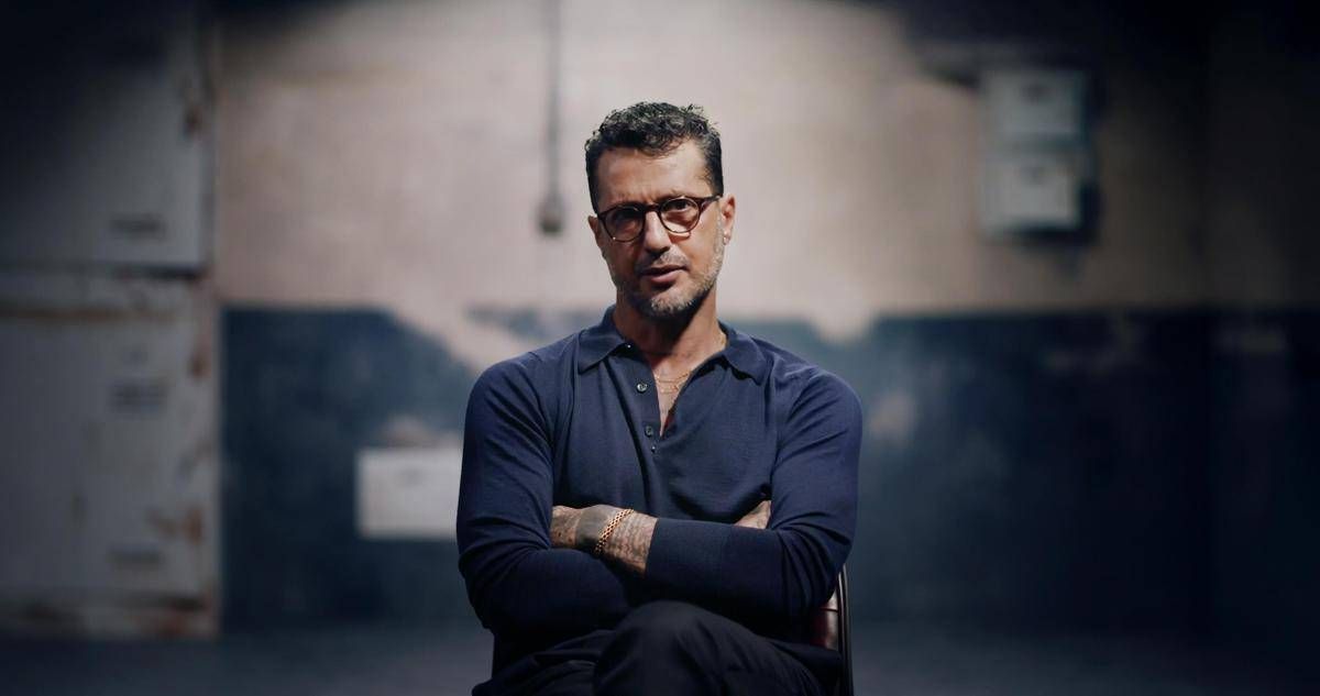 La storia di Fabrizio Corona da oggi in una docu-serie su Netflix: "Io sono notizia" - 