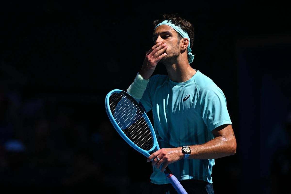 Musetti amaro dopo il ritiro: "Volevo continuare, ma c'era qualcosa di strano nella gamba" - 