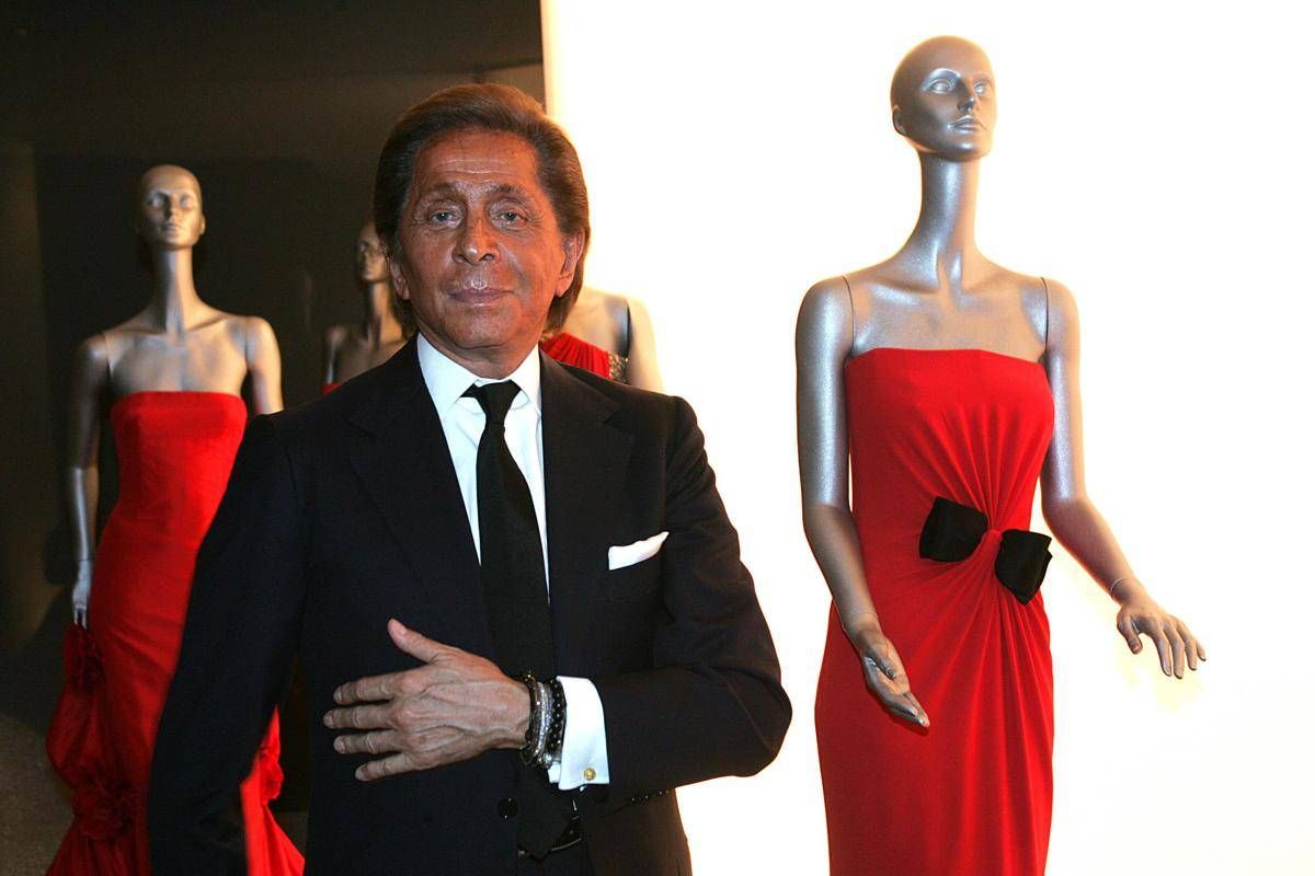 È morto Valentino, Meloni: "Maestro di stile ed eleganza, l'Italia perde una leggenda" - 