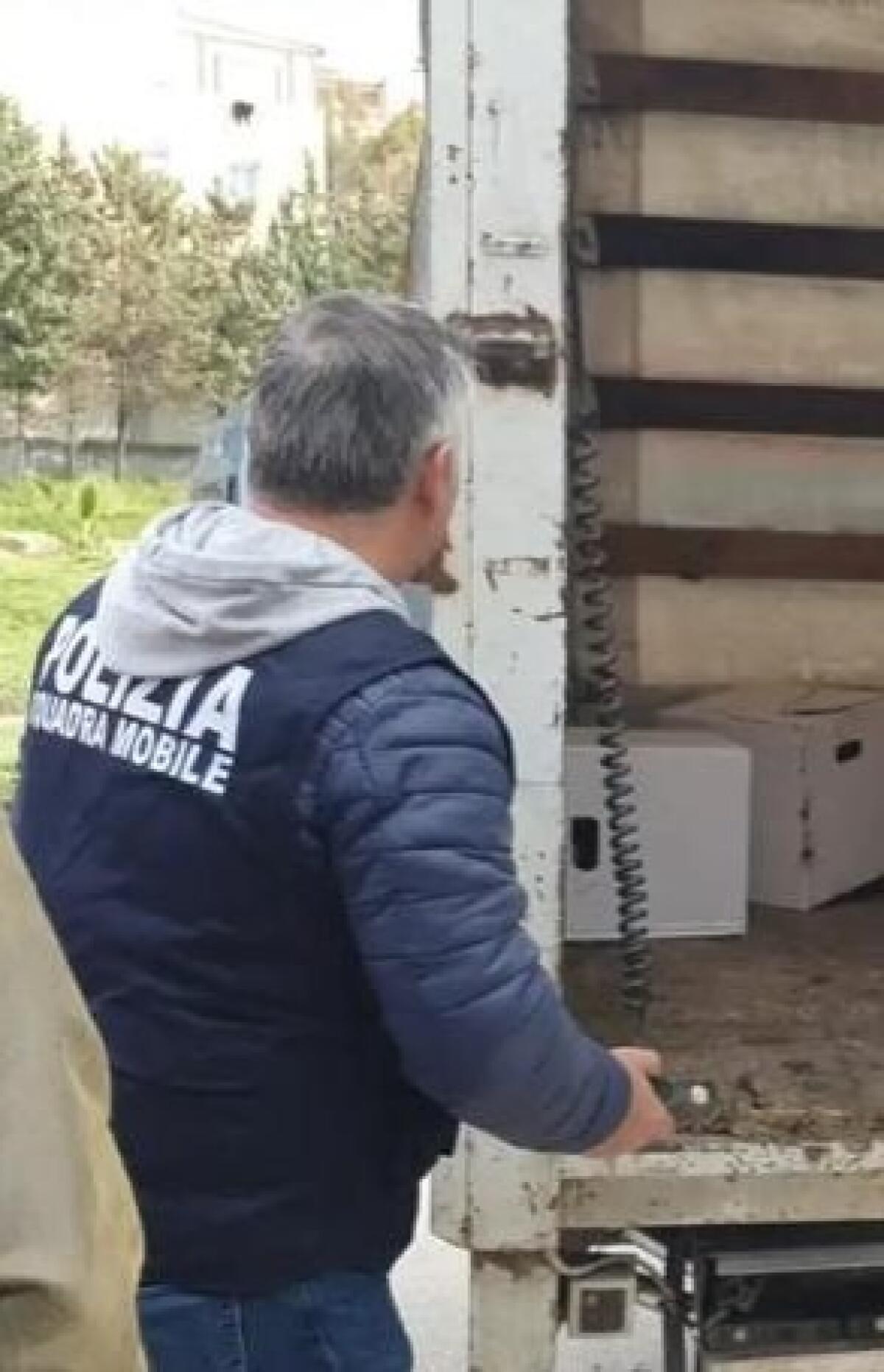 Polizia di Agrigento sequestra 1,2 kg di cocaina e arresta un uomo per spaccio - 
