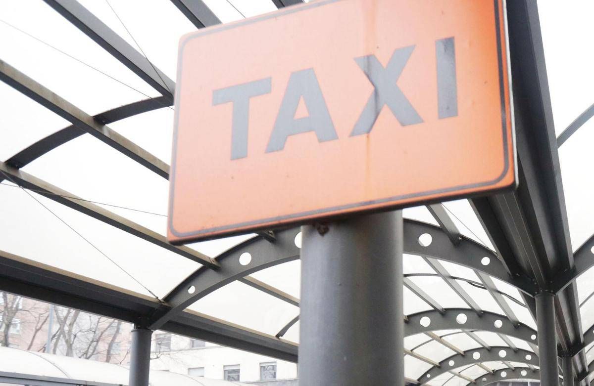 Taxi, sciopero 13 gennaio: "A difesa del servizio pubblico, contro multinazionali private" - 