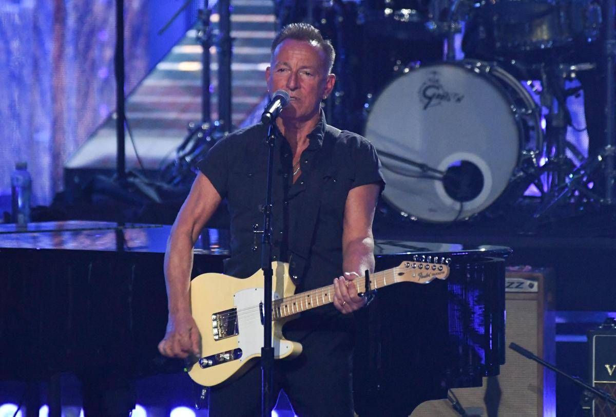 Bruce Springsteen contro il "terrore di Stato" dell'Ice, ecco il brano 'Streets of Minneapolis' - 