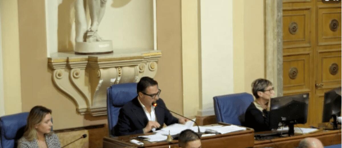 Comune di Caltanissetta: Approvata all'unanimità la mozione per affrontare l'emergenza idrica - 