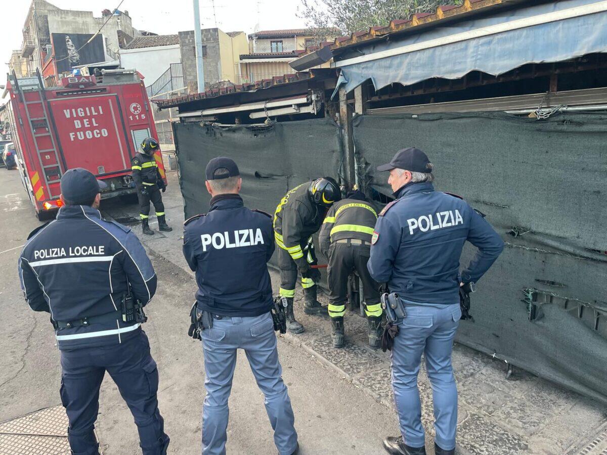 Polizia e Comune di Catania intensificano il controllo contro l'abusivismo commerciale a San Cristoforo - 
