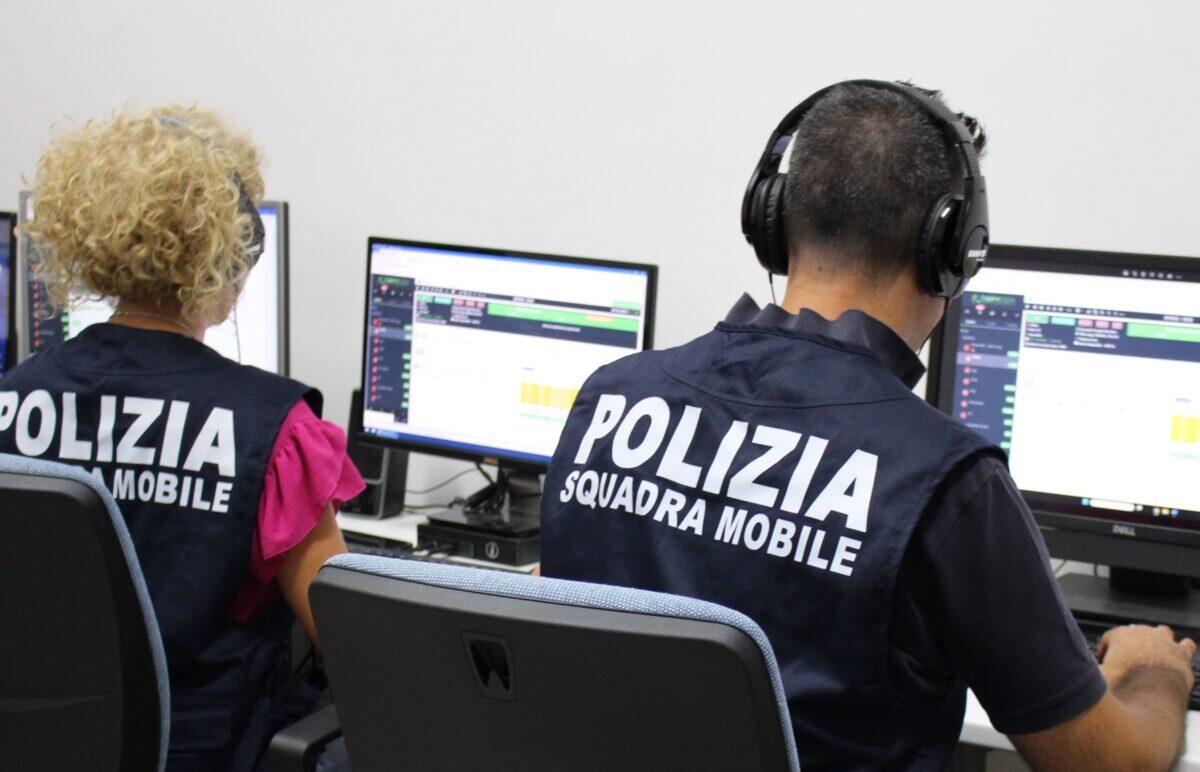 Arresti domiciliari per un deputato in un'inchiesta di corruzione a Caltanissetta, la Polizia esegue perquisizioni - 