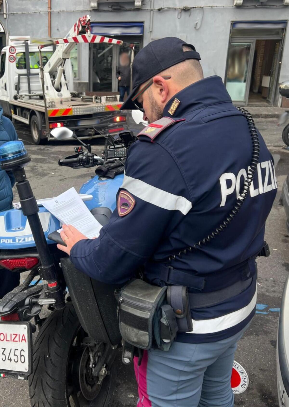 Polizia di Catania recupera 500 auto rubate e le restituisce ai legittimi proprietari - 