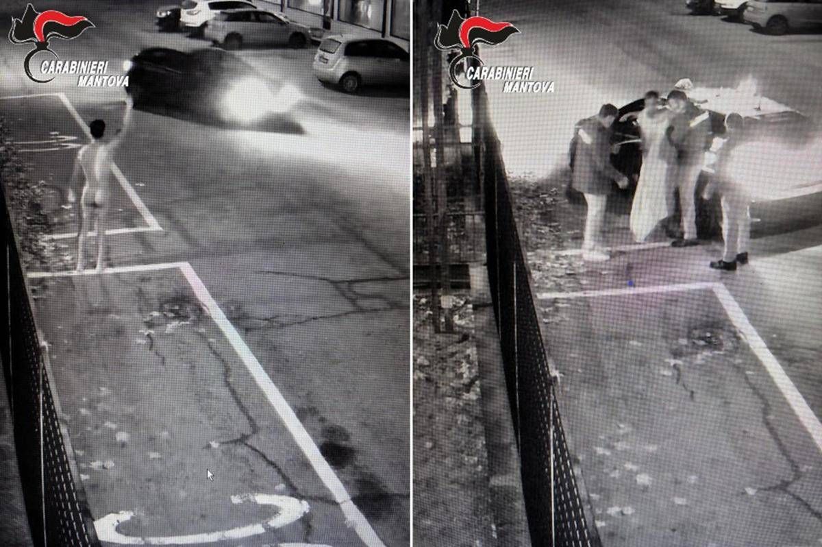 Vaga nudo e lascia droga davanti alla caserma dei carabinieri, 43enne denunciato - 