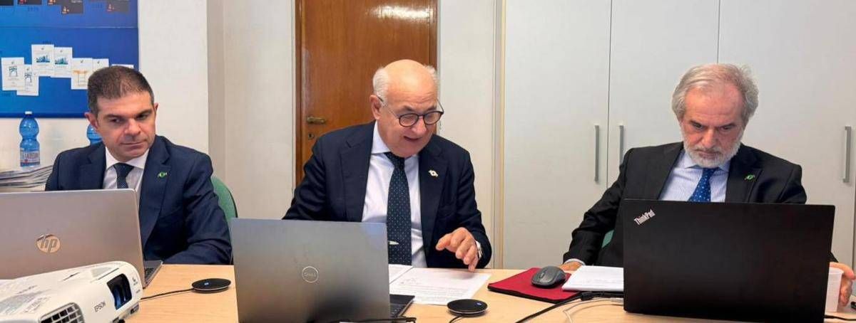 Fumo, al via campagna per aumentare di 5 euro prezzo sigarette, obiettivo 50mila firme - 