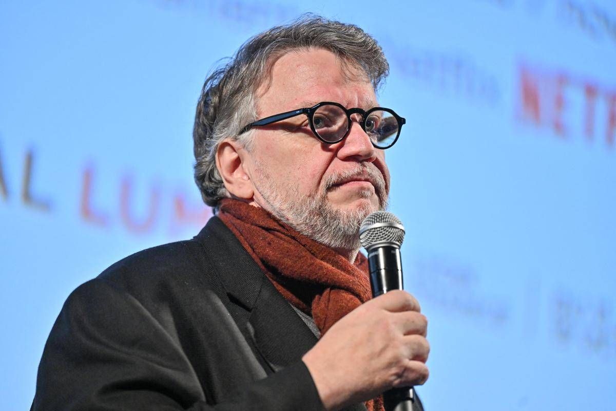 Del Toro commosso ai Palm Springs Awards: "Ho perso mio fratello" - 