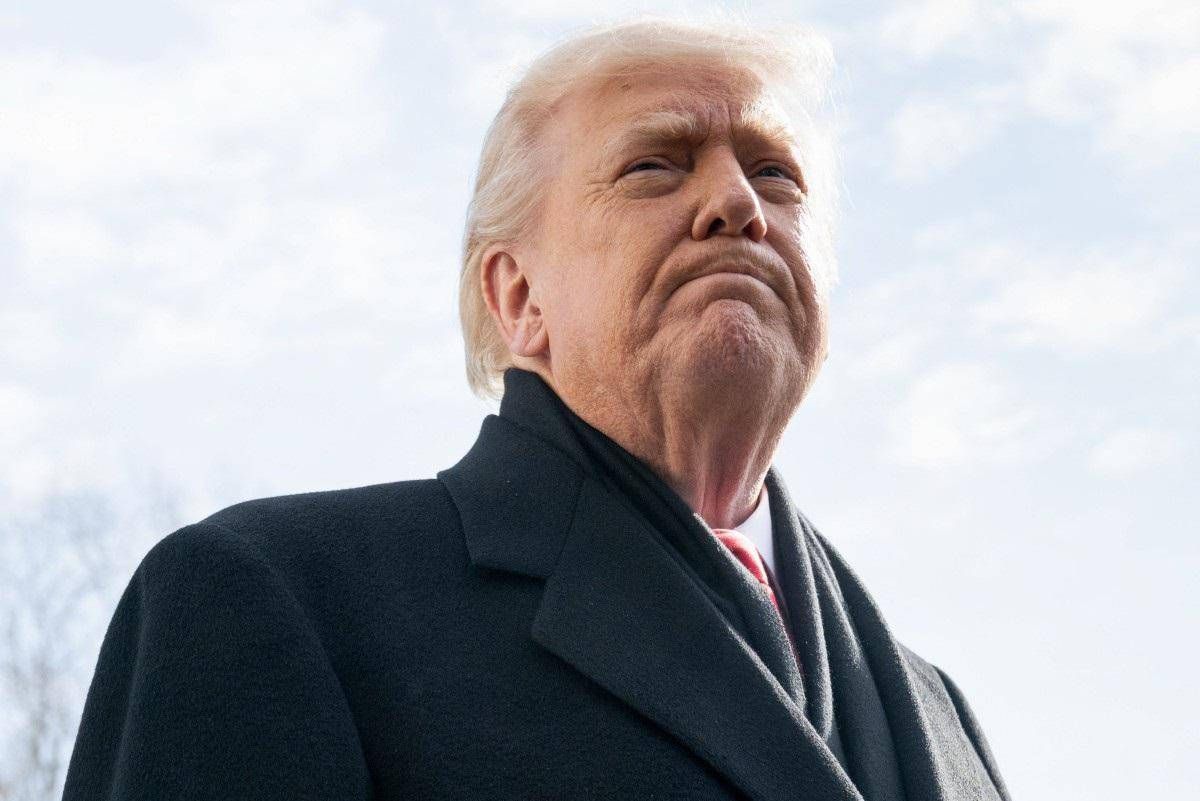 Iran, Trump alza il tiro e ora valuta attacco a Teheran: le possibili mosse del presidente - 