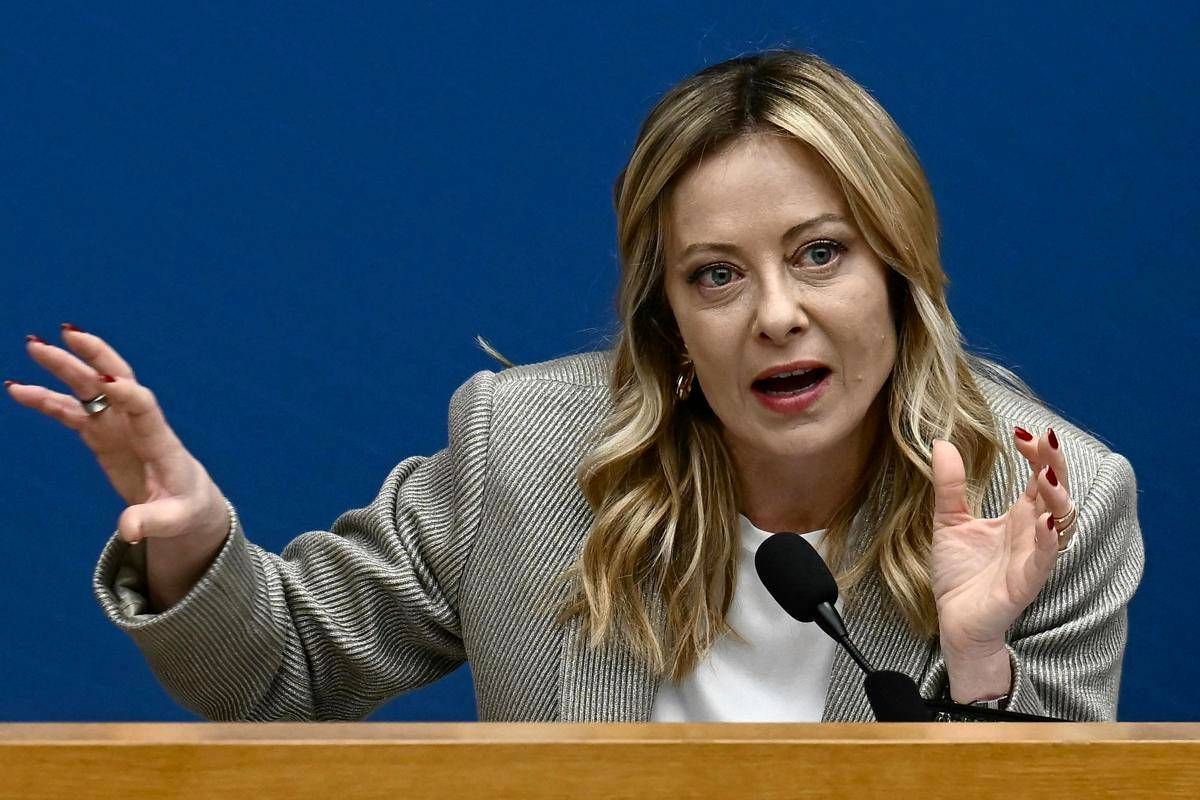 Conferenza premier Meloni, tre parole chiave per l'economia: crescita, occupazione, salari - 