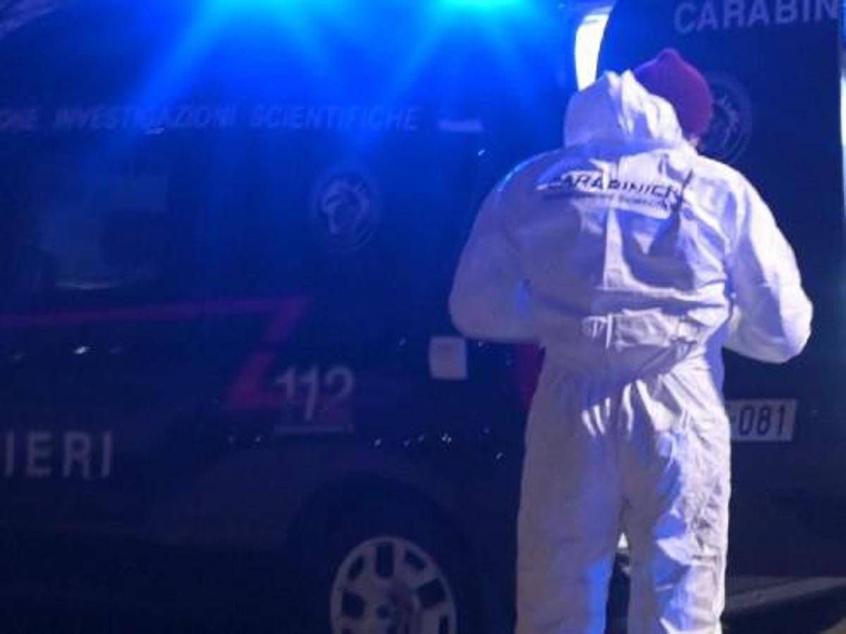 Firenze, cadavere carbonizzato trovato a Vinci: possibile collegamento con un'aggressione - 