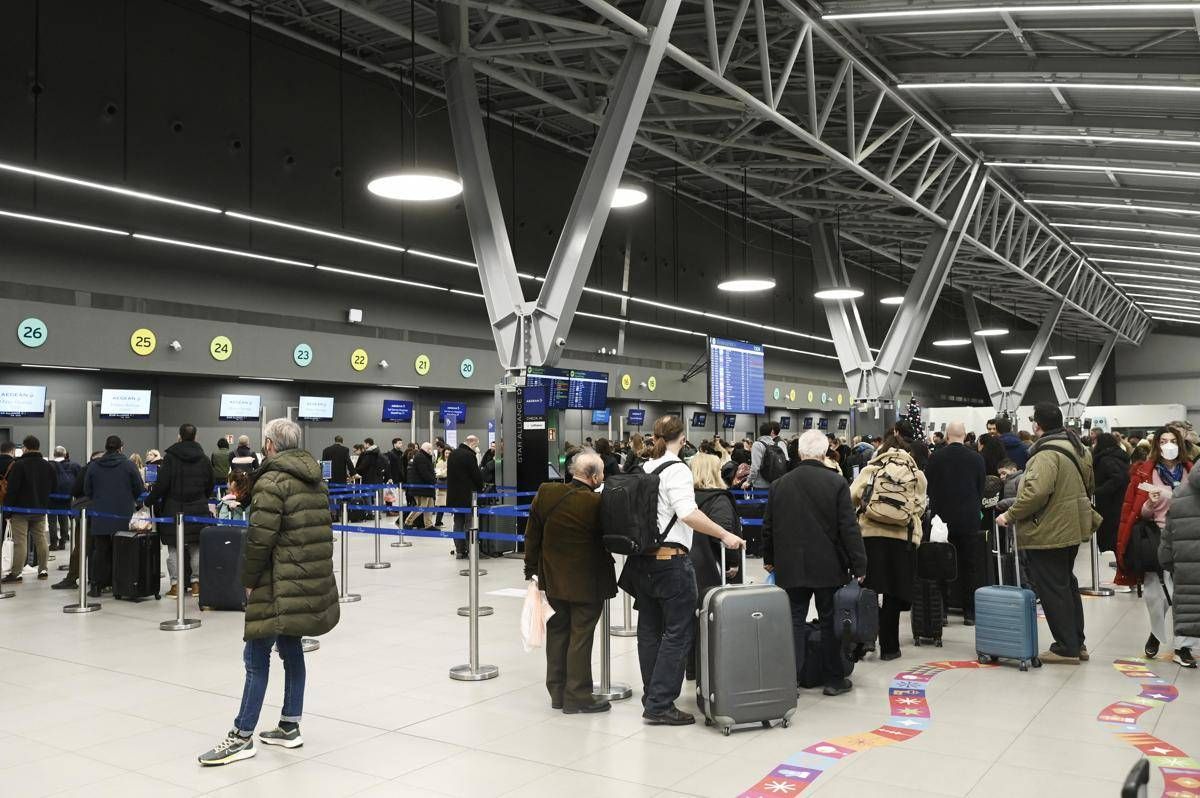 Voli cancellati in Egitto e nello Yemen, 680 turisti italiani bloccati - 