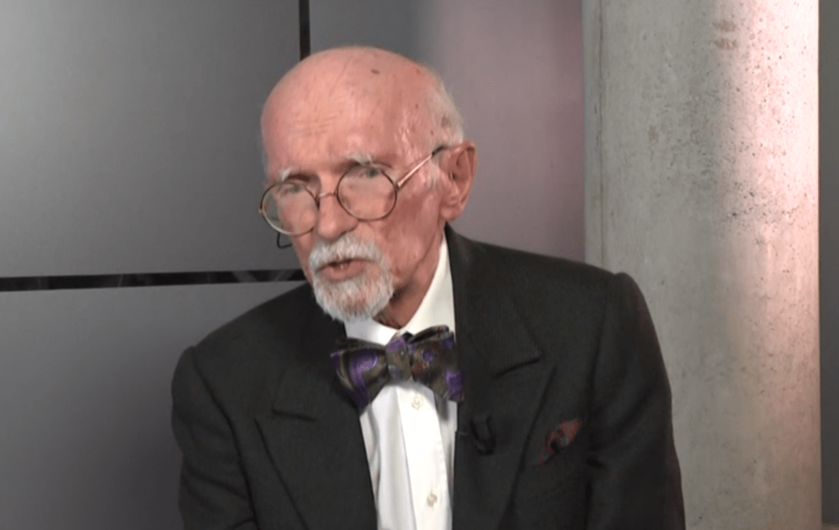 Berrino, il cibo e le regole per la longevità: "Attenti alla carne rossa, no a cibi falsi e bibite" - 