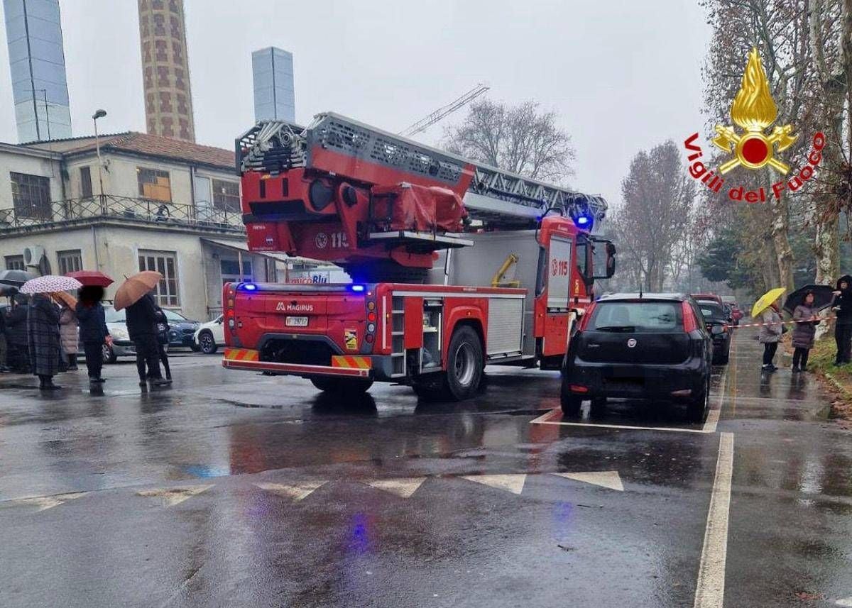 Milano, incendio all'ospedale Sacco: evacuati pazienti di un padiglione - 