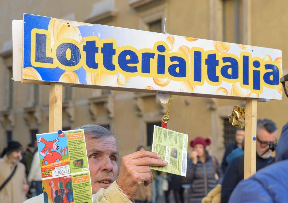 Lotteria Italia 2026, l'elenco di tutti i biglietti vincenti con tutti i premi - 