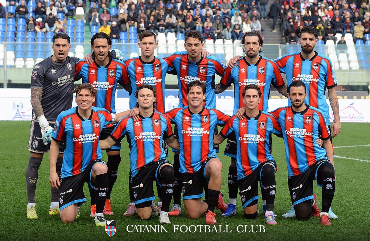 Calcio Catania conquista una vittoria convincente contro la Cavese con un 2-0 al “Massimino” - 