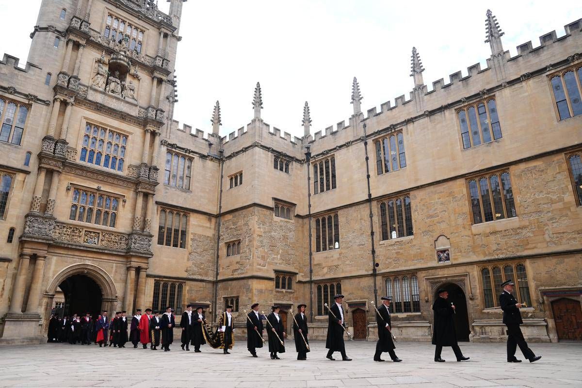 Università, Oxoford è la migliore d'Europa. Tra le italiane in testa il Politecnico di Milano al 45° posto - 