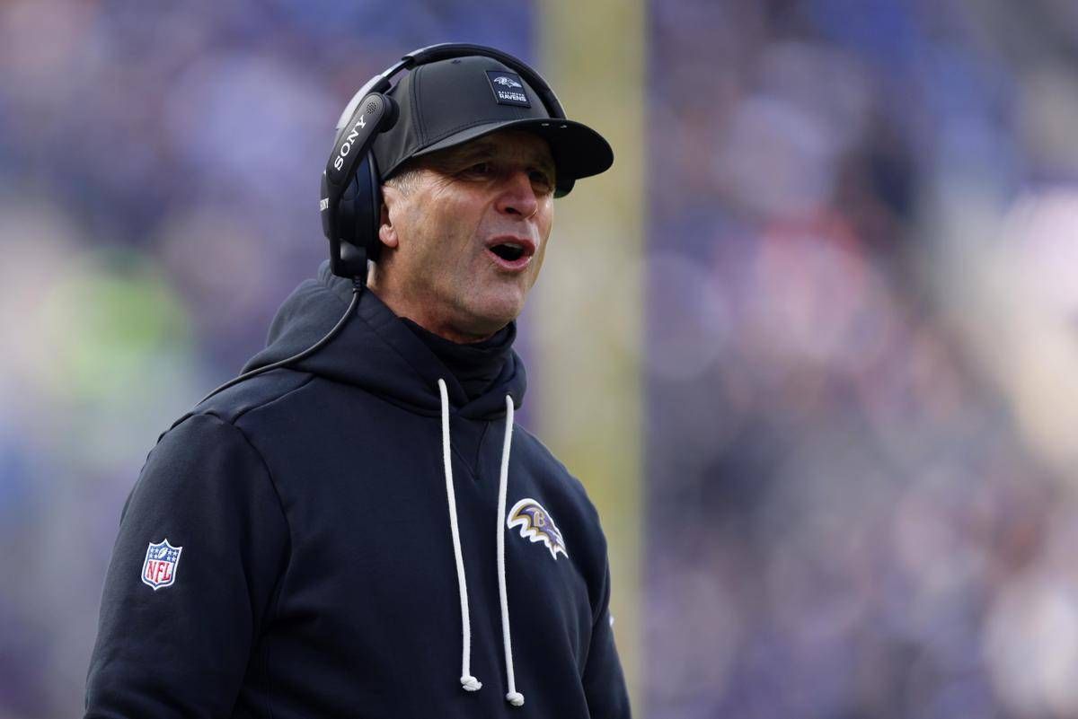 Trump dà consigli alla NFL: "Ingaggiate subito coach Harbaugh" - 