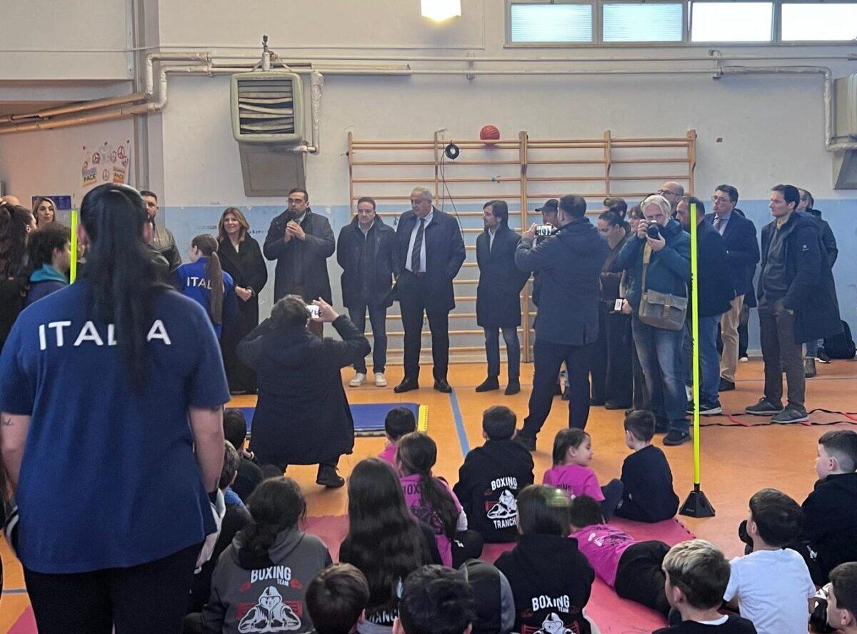 Il Comune di Palermo promuove l'inclusione sociale attraverso le palestre scolastiche nel quartiere Zen - 