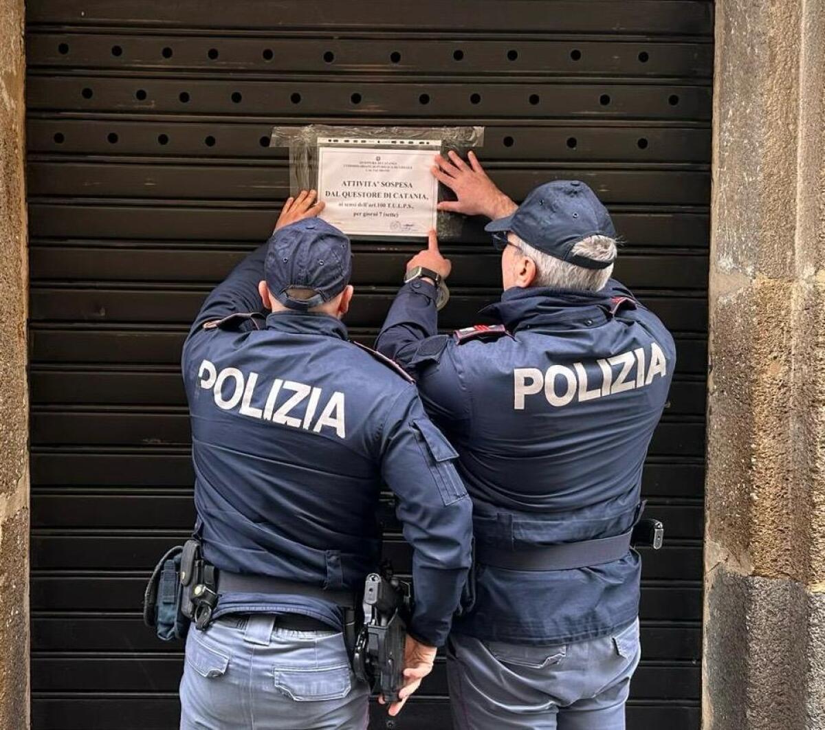 Polizia di Catania dispone la chiusura temporanea di un bar a Caltagirone per attività sospette di pregiudicati - 