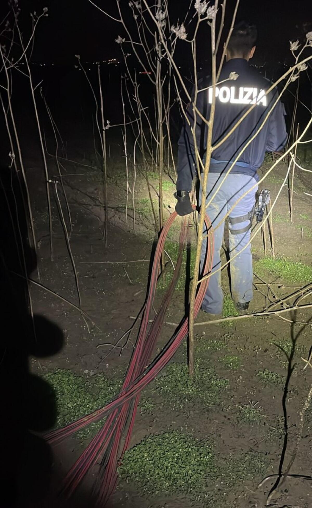 Arresto per furto di cavi di rame a Catania: coinvolti un padre e suo figlio di 16 anni - 