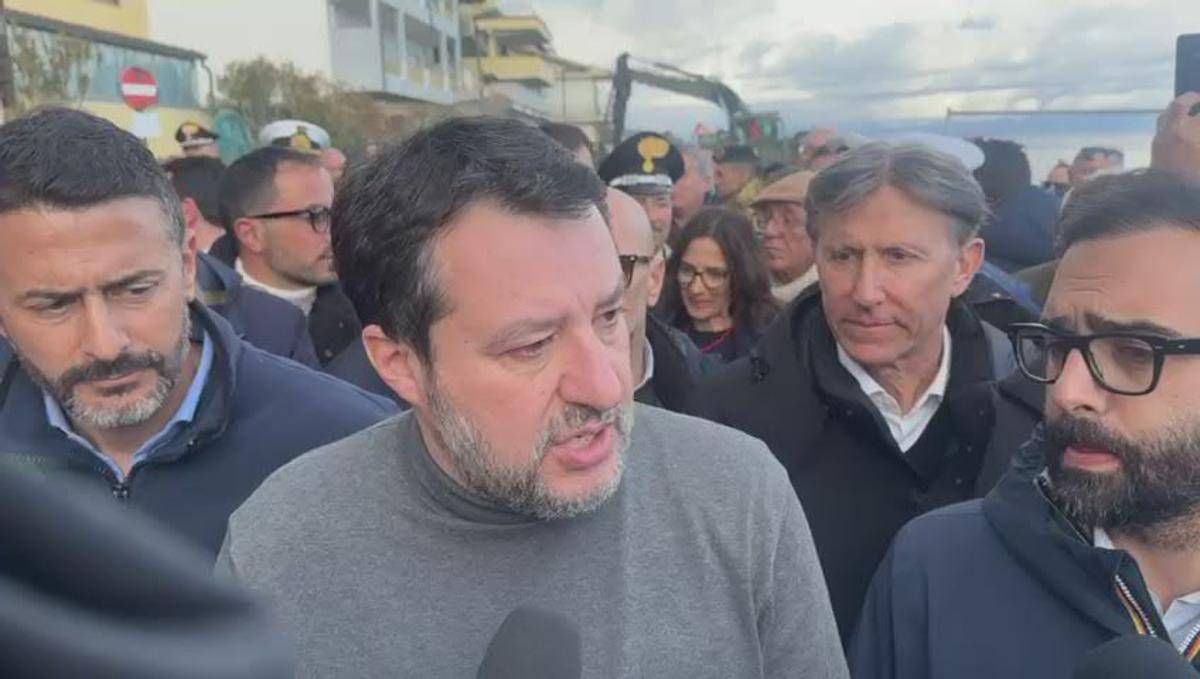 Salvini: "Togliere i soldi del ponte per gli alluvionati? Assolutamente no" - 