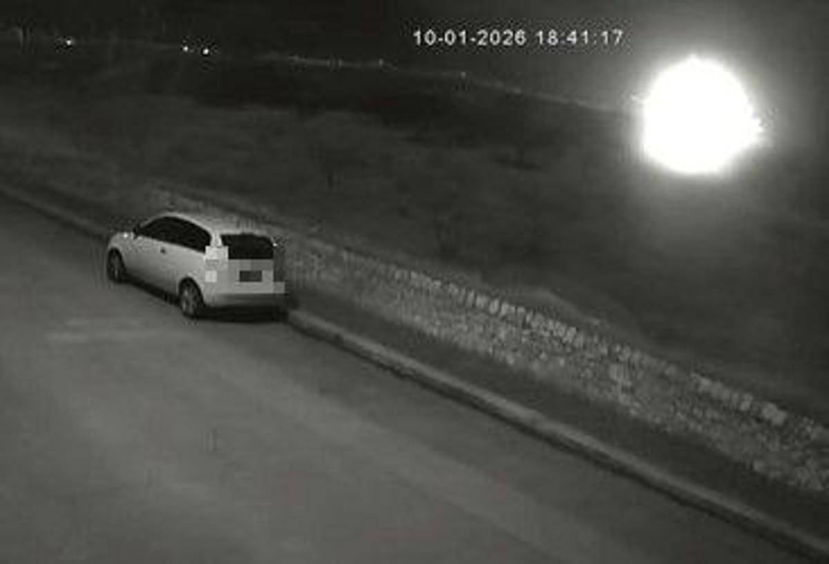 Il bagliore e poi il boato, il video: un meteorite è caduto in Puglia? - 