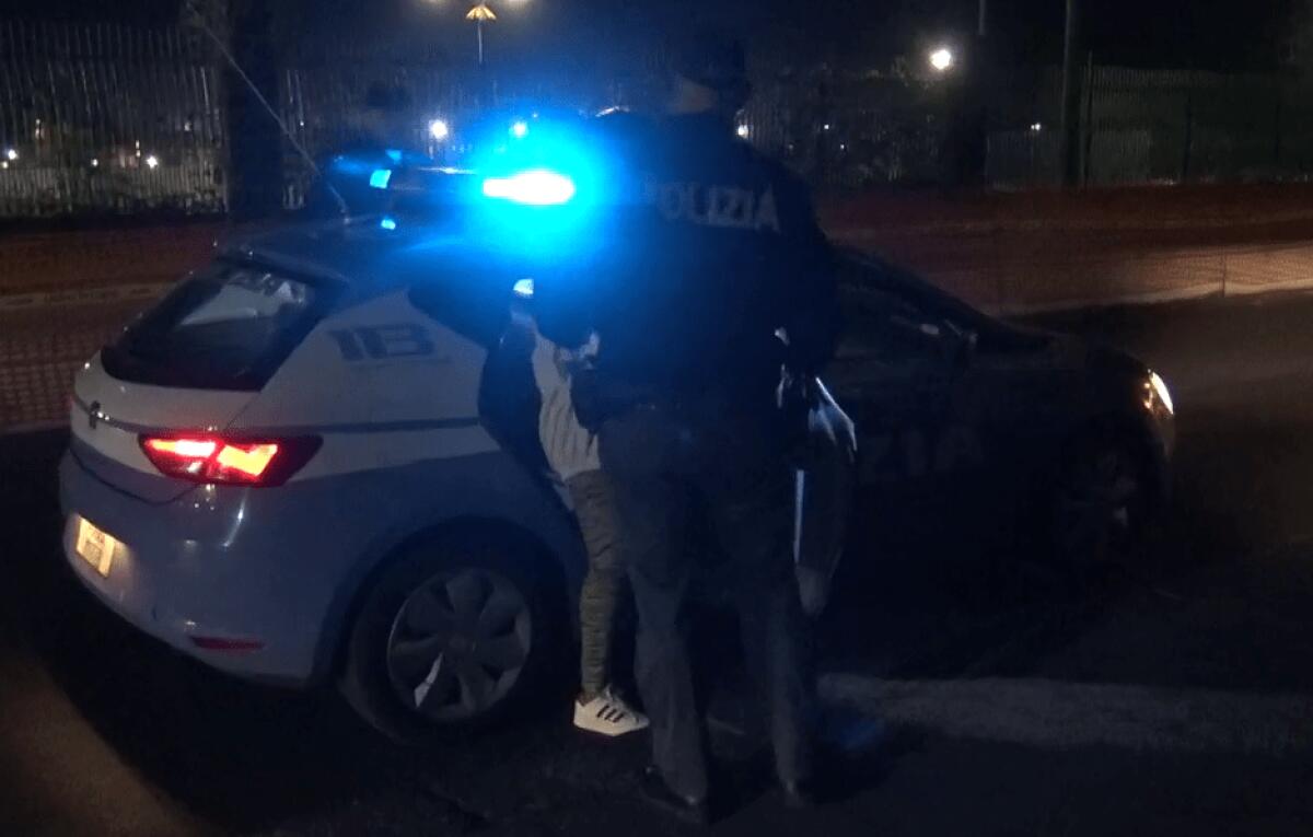 Arrestato a Catania un uomo con condanna per reati di stupefacenti durante un controllo della Polizia - 