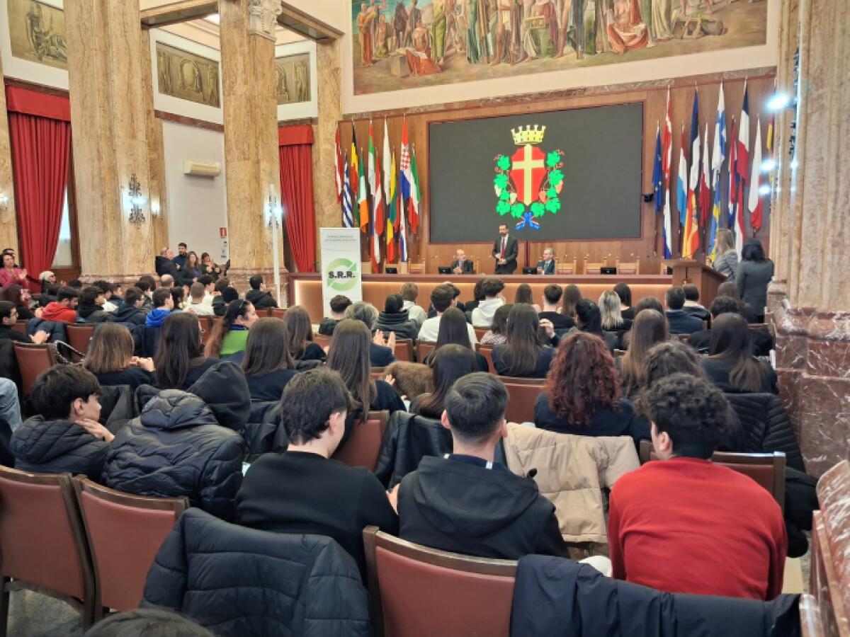 Comune di Messina: Cerimonia di Premiazione per gli Studenti Impegnati nella Sostenibilità Ambientale - 