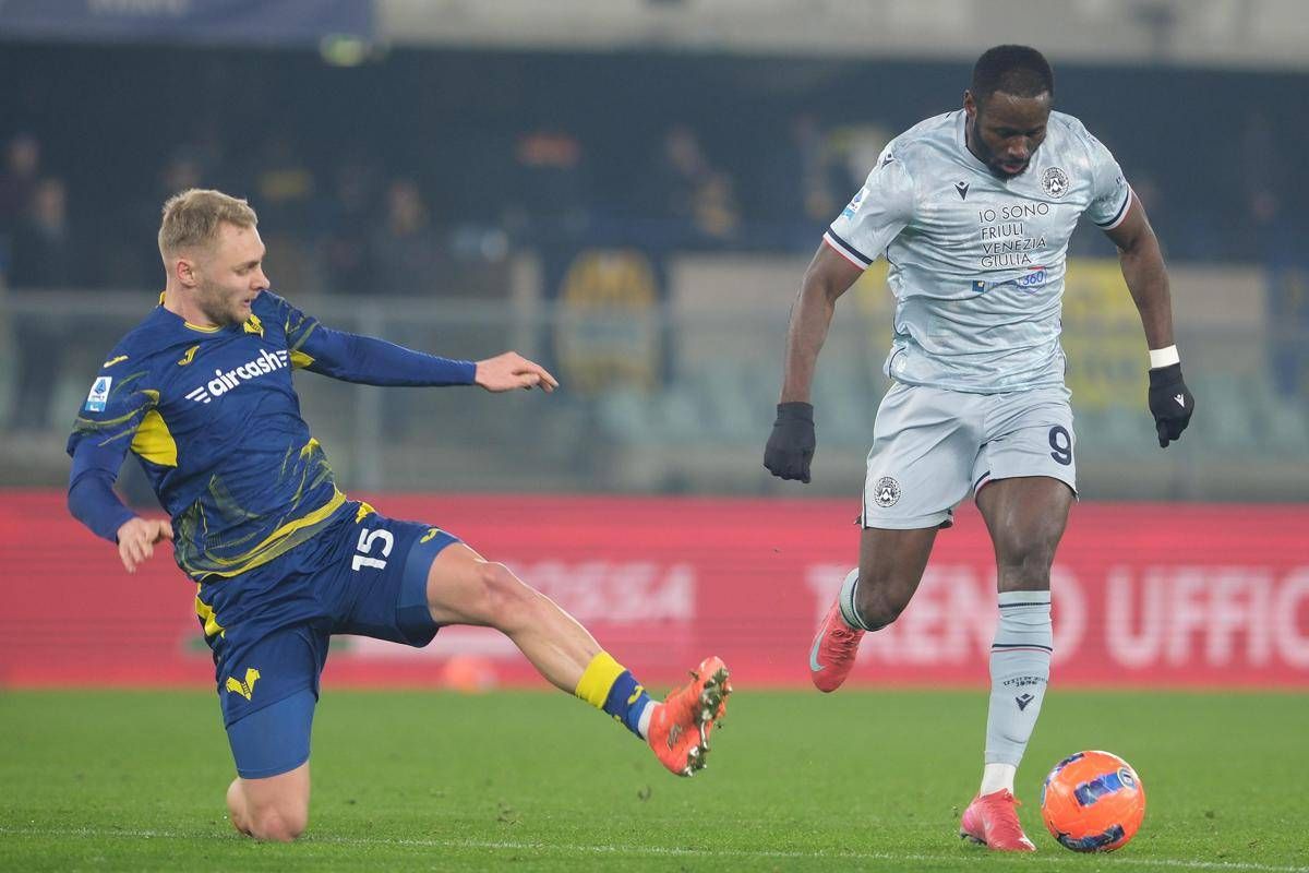 Serie A, Verona-Udinese 1-3: spettacolo friulano con Keinan Davis al 90' - 