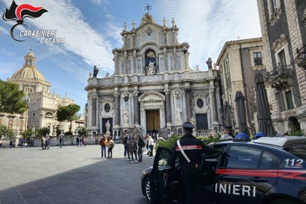 Spaccio nel centro di Catania: blitz dei Carabinieri, due arresti e sequestro di stupefacenti - 