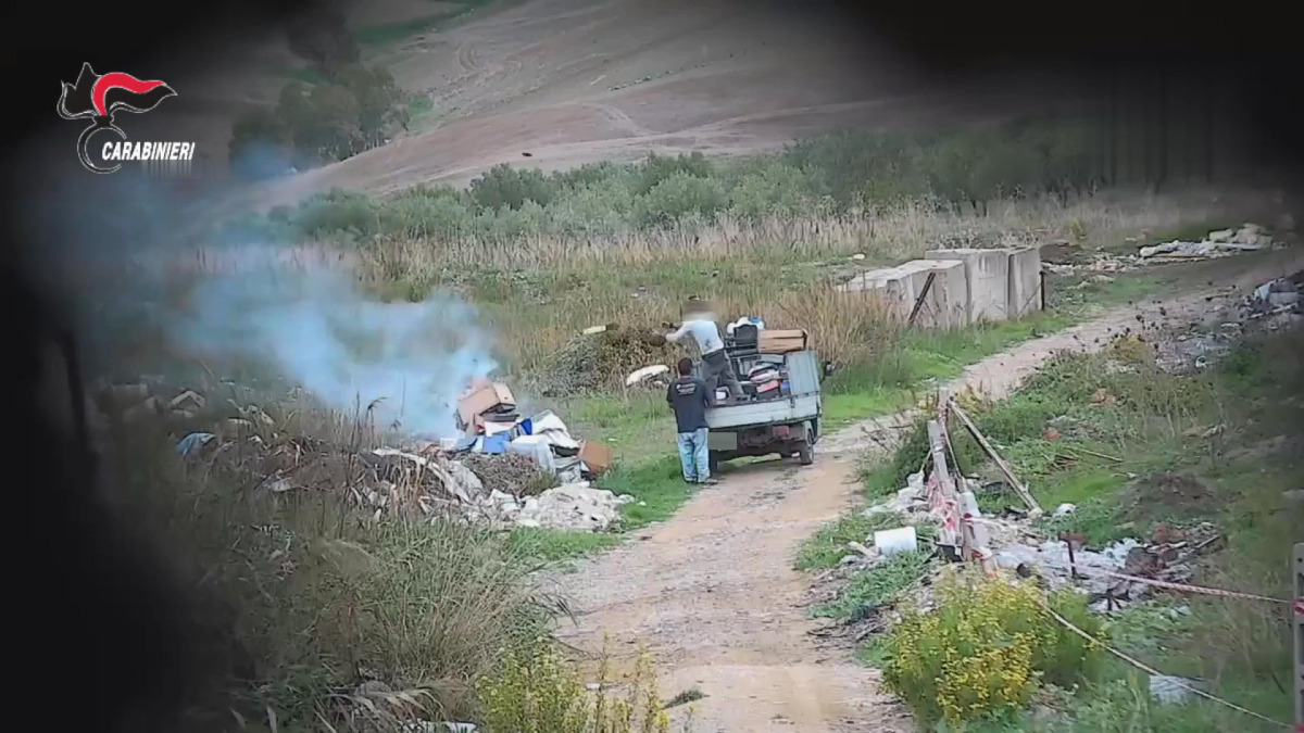 Otto condanne ad Agrigento per abbandono illecito di rifiuti - 