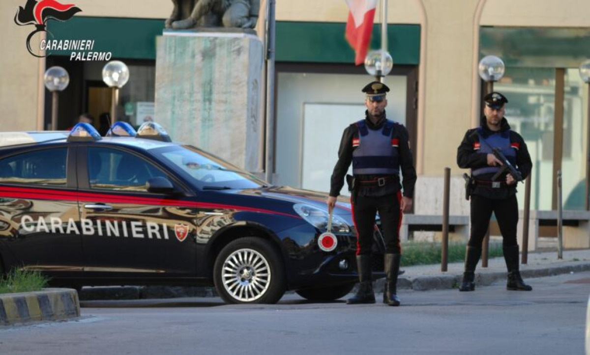 Palermo, tre arresti per furto: rubati tubi di rame e borseggiato un anziano al mercato - 