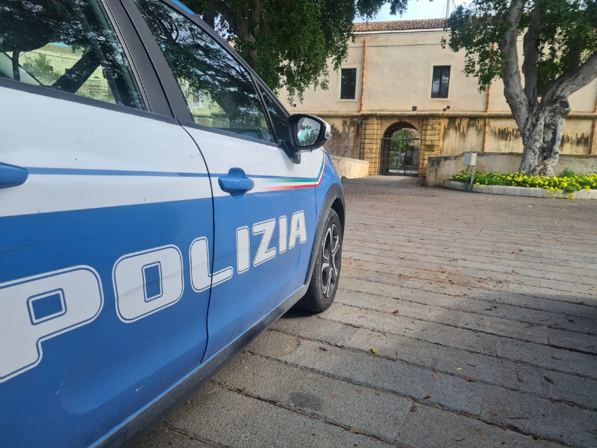 Augusta: due denunciati per furto in abitazione dopo indagini della Polizia - Credit Foto Questura di Siracusa
