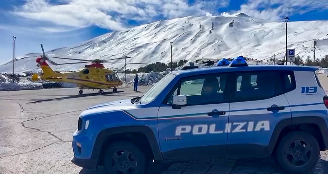 Etna Nord: intensificati controlli e 16 soccorsi nel weekend, una donna portata in elisoccorso - Credit Foto Questura di Catania