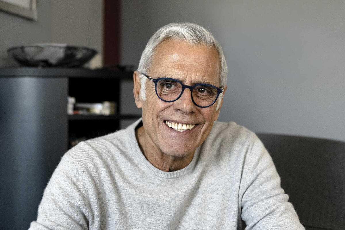 Nascita di Teo Teocoli: il 25 febbraio 1945 nasce un protagonista del cabaret italiano - 