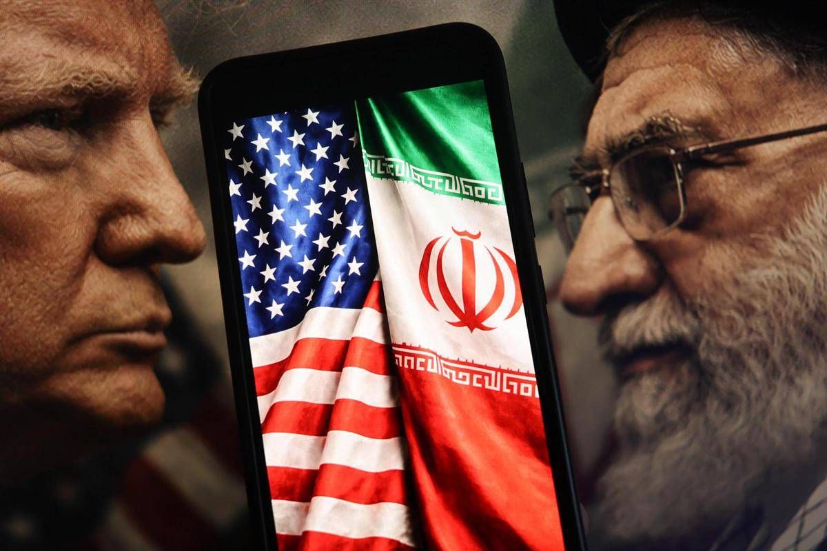 Iran-Usa, venerdì i colloqui: il vantaggio di Trump, i dubbi su Khamenei, l'apertura di Teheran - 