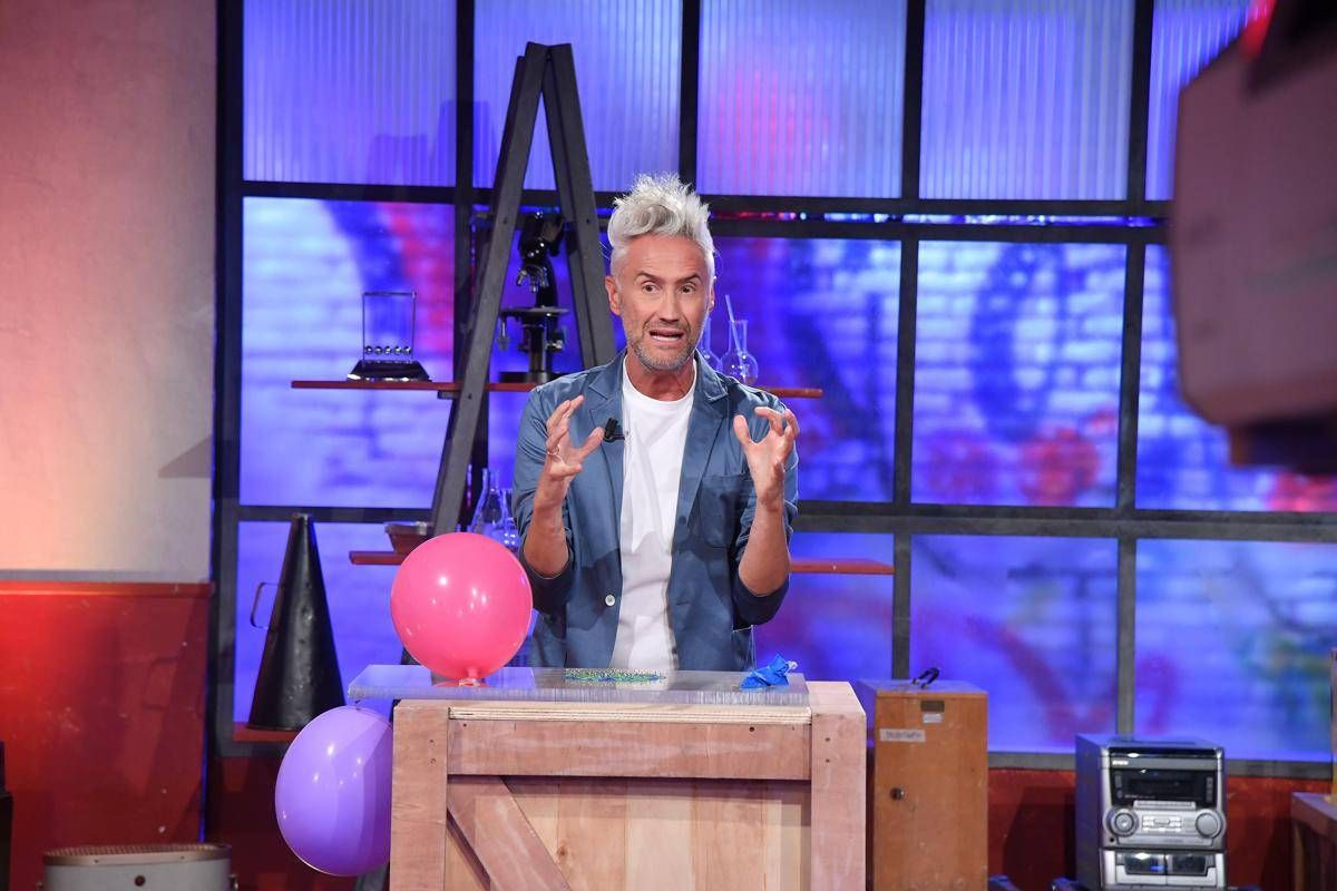 Schettini e la polemica social, tra lezioni online e la replica - 