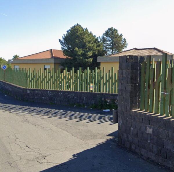 Mascalucia: chiusa via Santissimo Crocifisso in orario scolastico per tutelare gli alunni