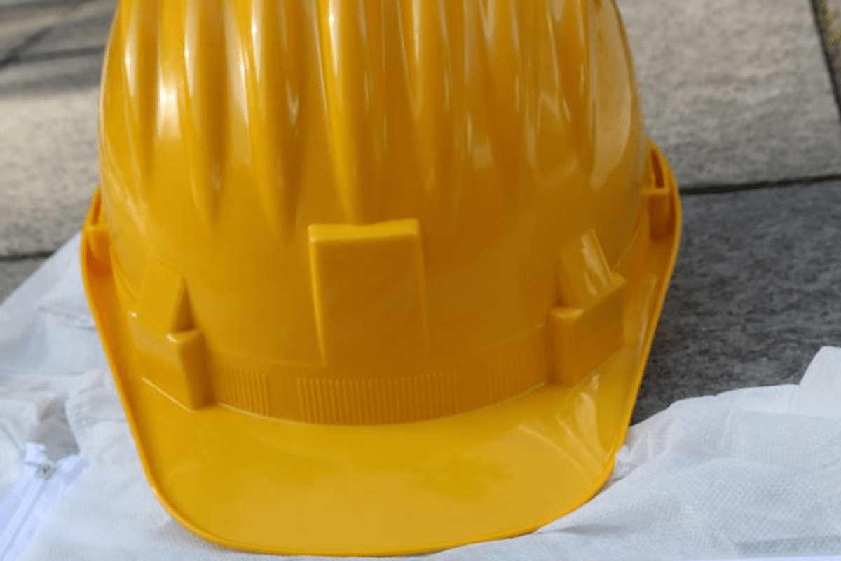 Travolto dal cemento, muore operaio in azienda in provincia di Roma - 