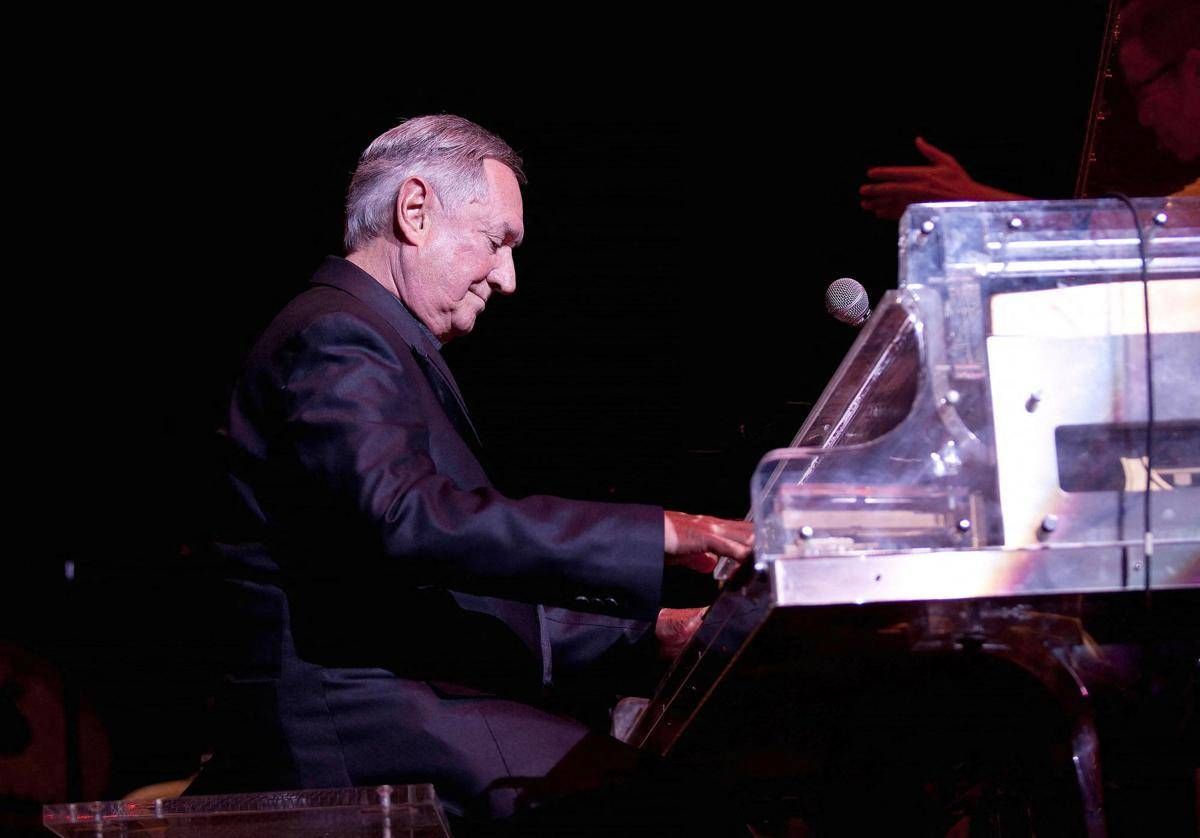 È morto Neil Sedaka, addio alla leggenda del pop americano - 