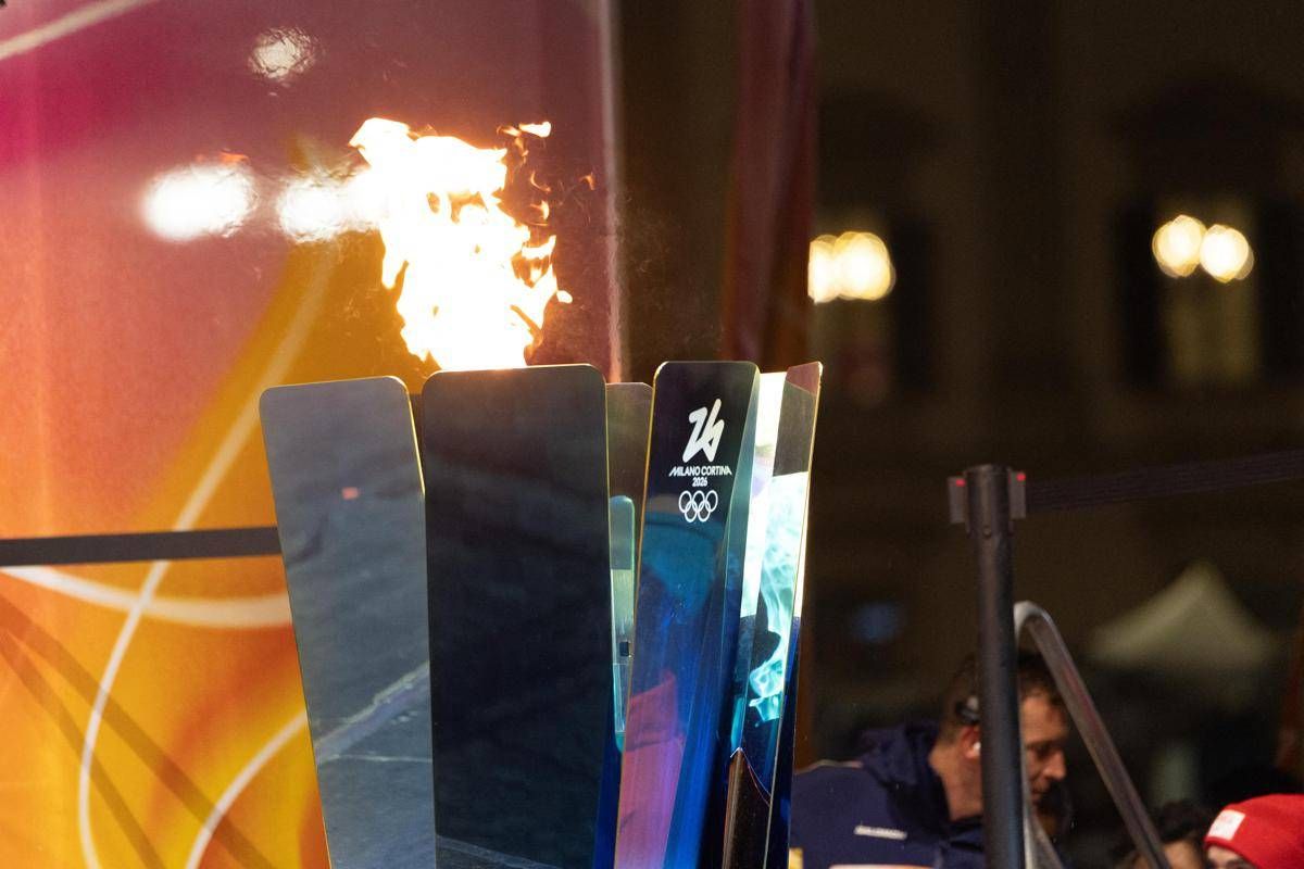 Milano Cortina, via ufficiale alle olimpiadi invernali: cerimonia d'apertura, ospiti e programma - 