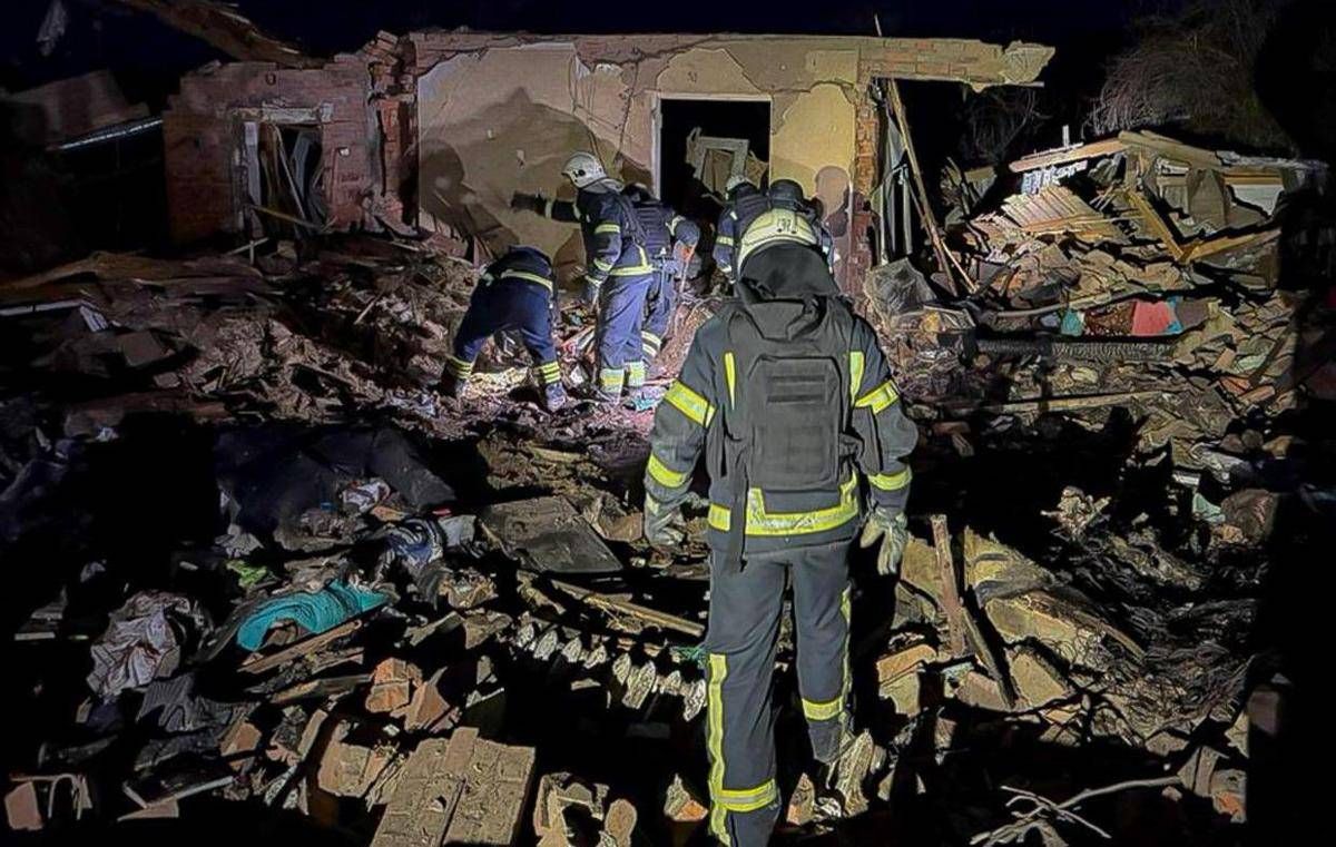 Ucraina, raid russi nella notte: a Kharkiv morti madre e figlio di 10 anni - 