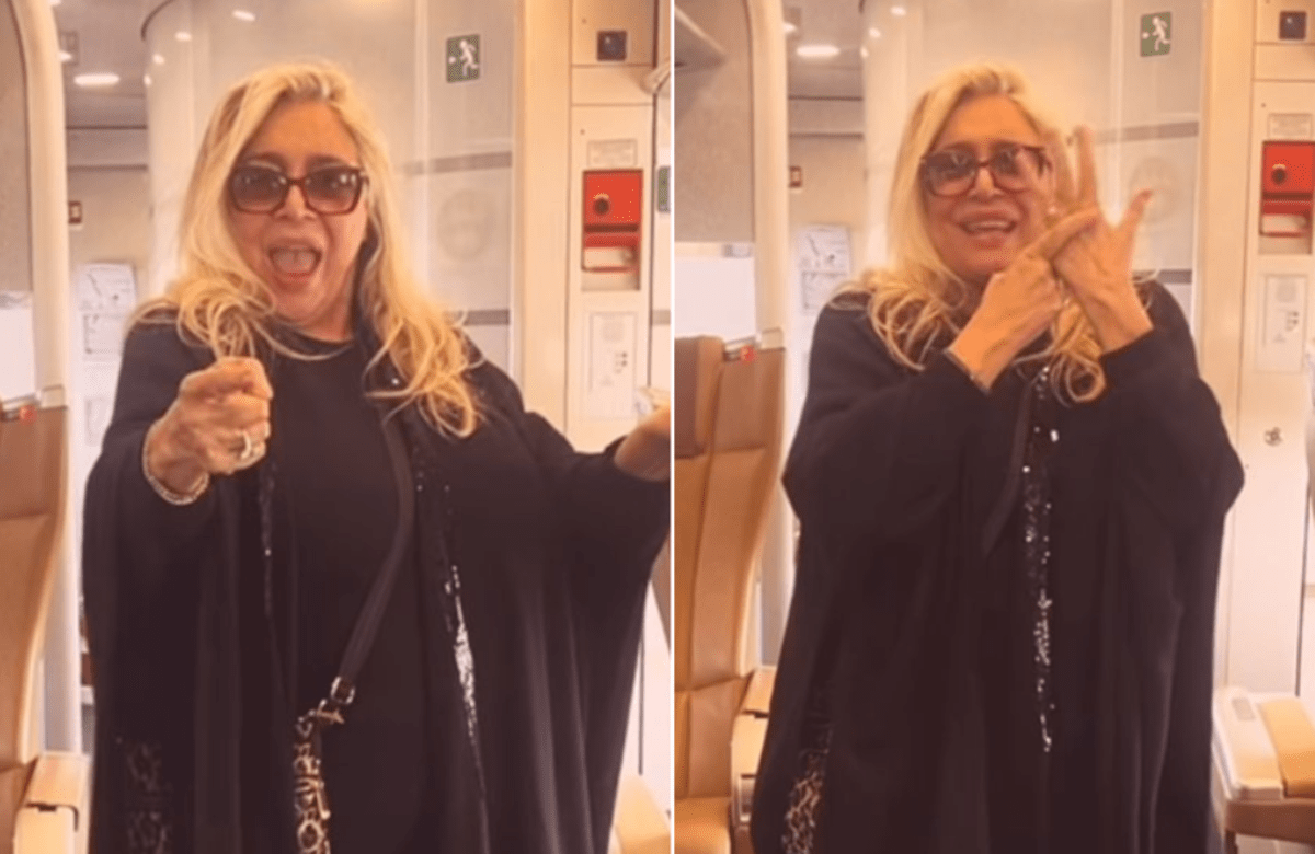 Mara Venier verso Sanremo, è polemica: "Vai con aereo privato coi nostri soldi". E lei replica - 