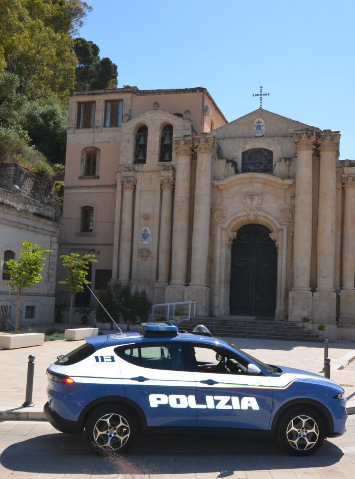Arrestata in flagranza una donna a Ragusa per furto di energia elettrica da 70.000 Euro - 