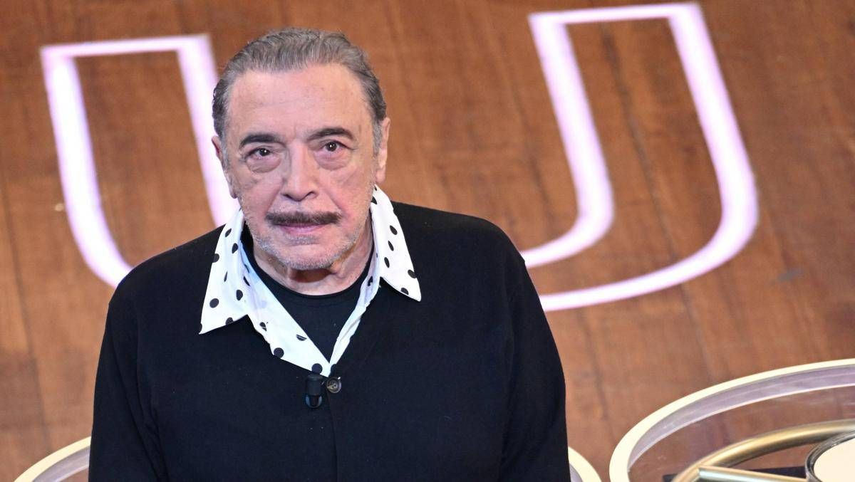 Sanremo, Nino Frassica ospite della finale per lanciare 'Sanremo Top' - 