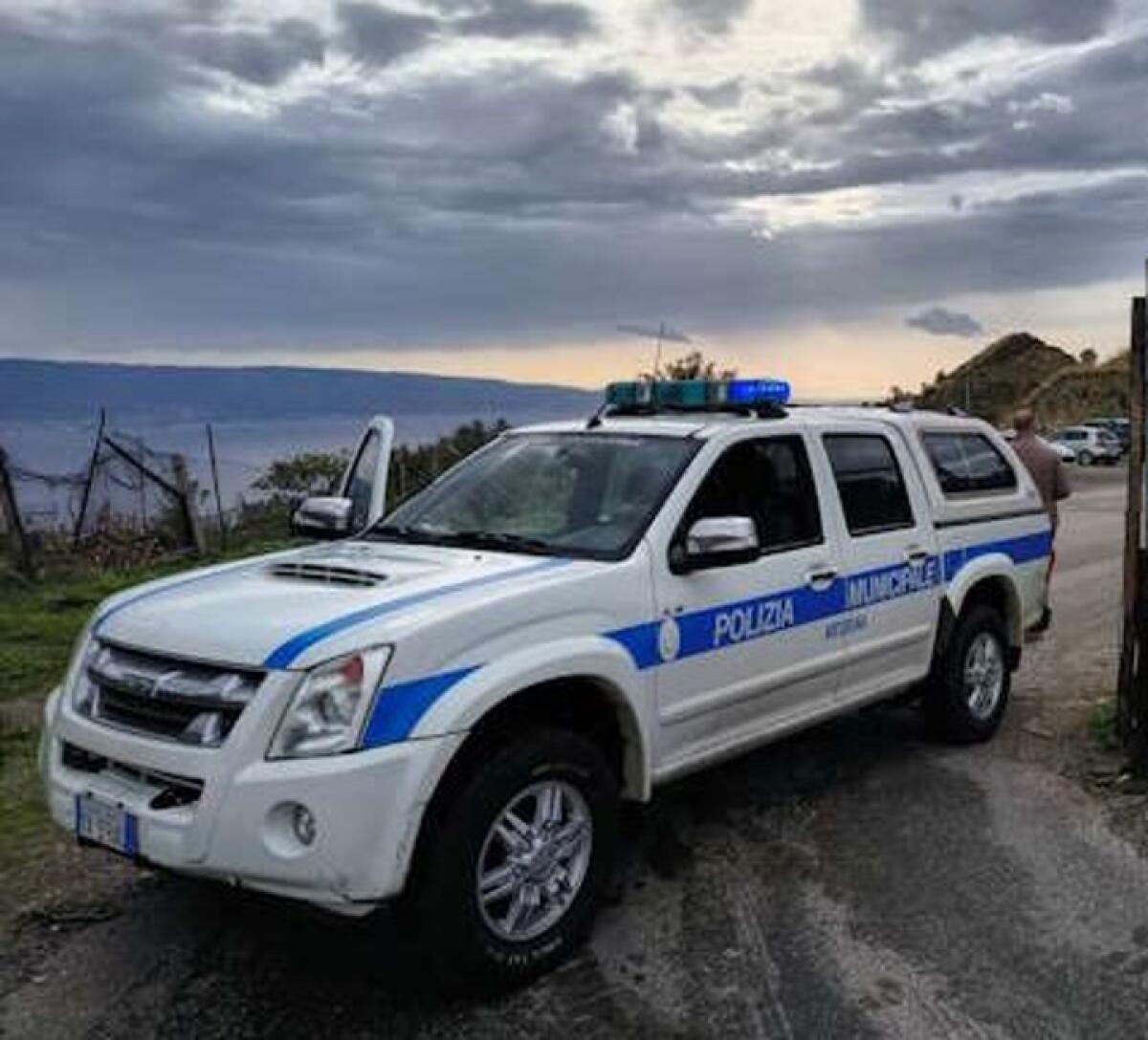 Intervento del Reparto Ambientale della Polizia Municipale nel Comune di Messina su un'area di 20 ettari - 