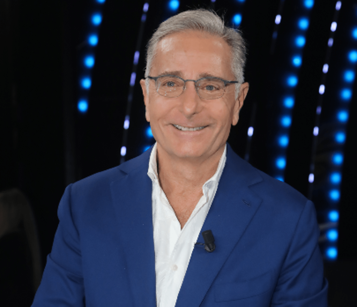 Stasera torna 'Taratata' con Paolo Bonolis, gli ospiti e dove vedere lo show - 